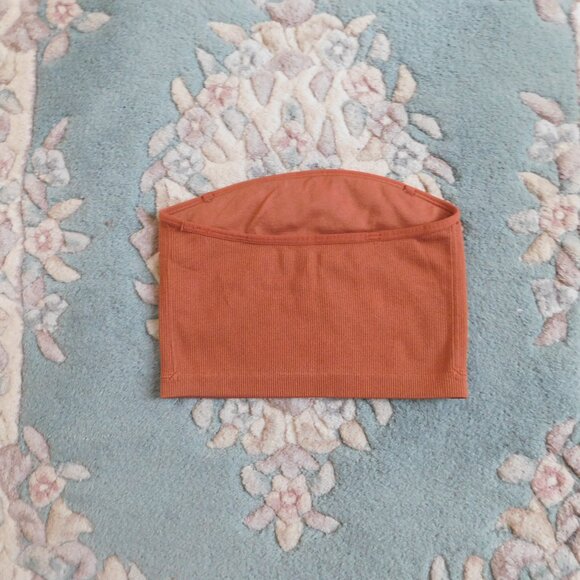 🦌 Abercrombie & Fitch Seemless Knit Tube Top - Picture 2 of 8